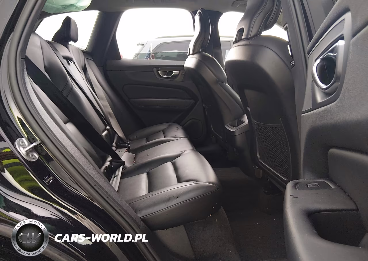 2024 Volvo Xc60 B5 Core Dark Theme VIN:YV4L12RK5R1725091 - 8