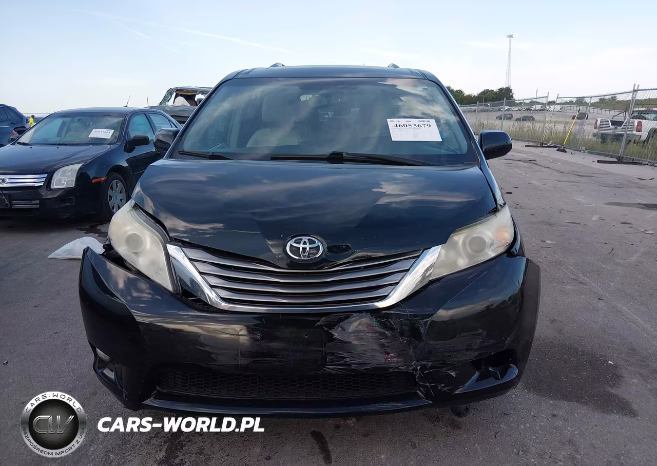 2017 Toyota Sienna Xle 8 Passenger VIN:5TDYZ3DC3HS824596 - 13