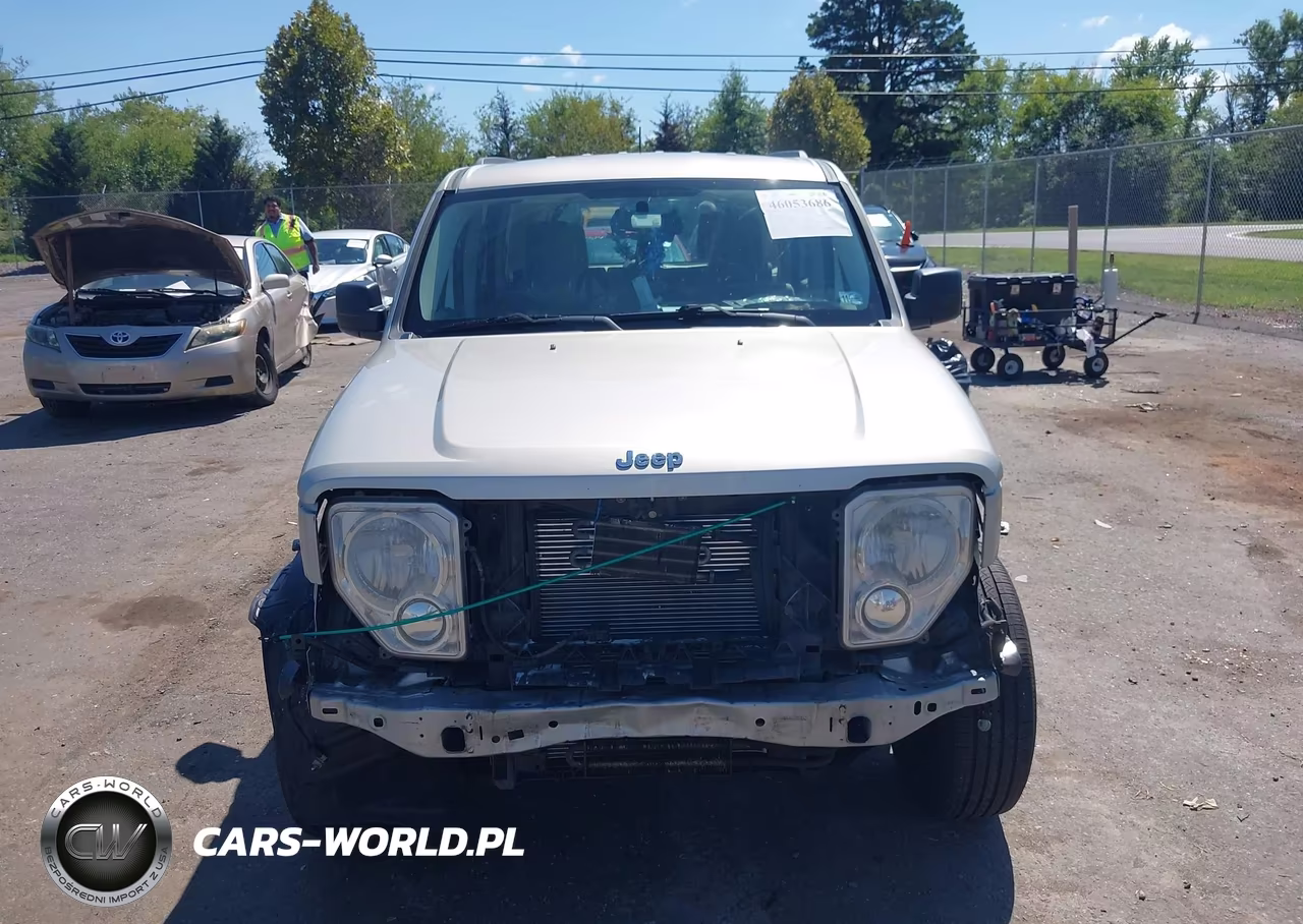 2008 Jeep Liberty Sport VIN:1J8GN28K28W280152 - 13