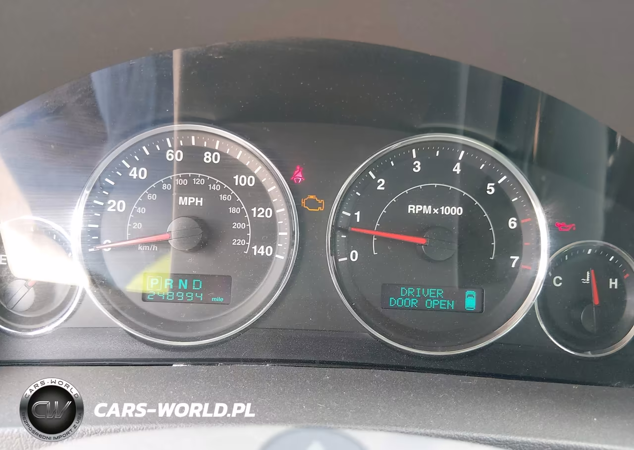 2007 Jeep Grand Cherokee Laredo VIN:1J8GR48K37C639007 - 15