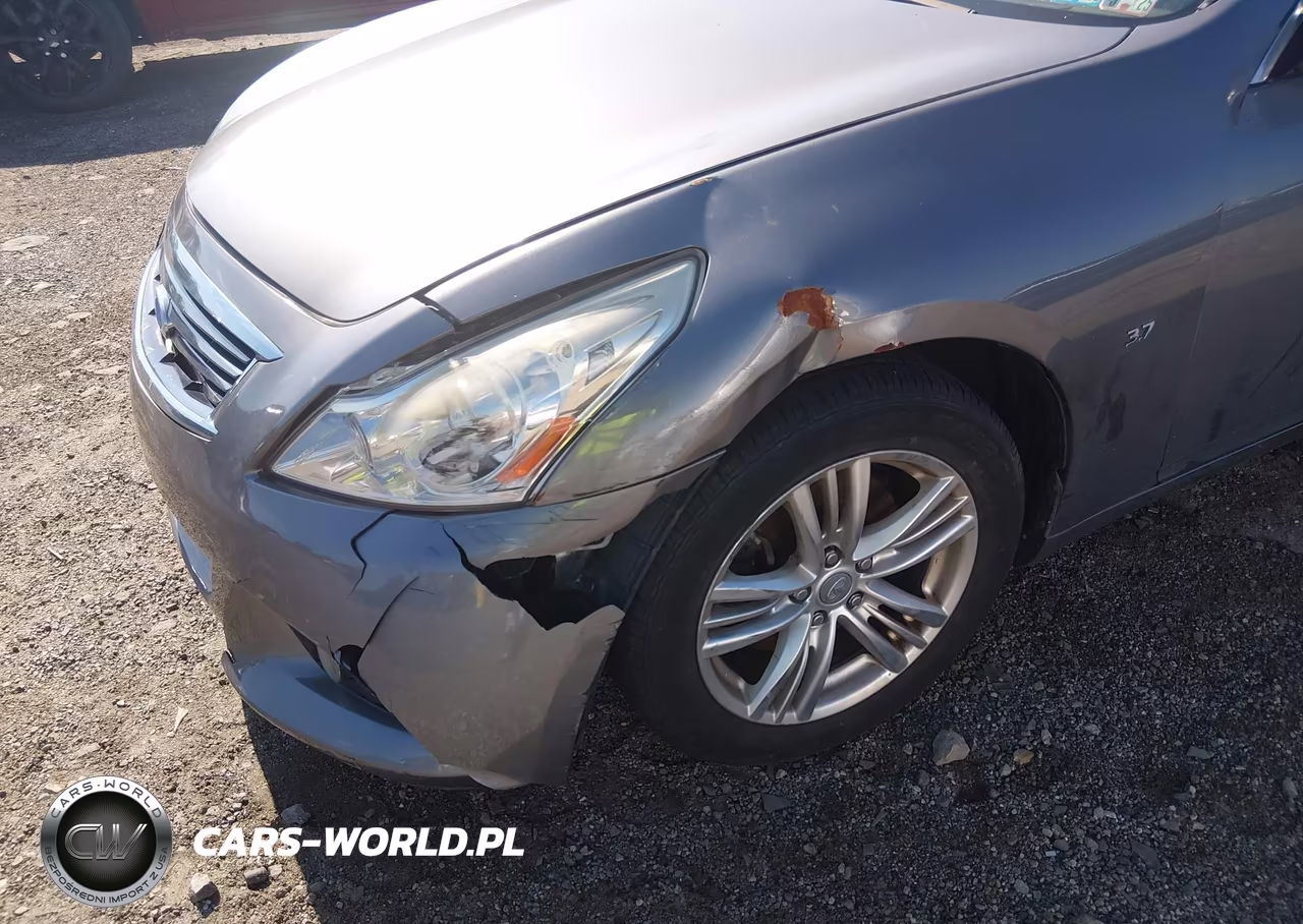2015 Infiniti Q40 VIN:JN1CV6AR7FM524703 - 6