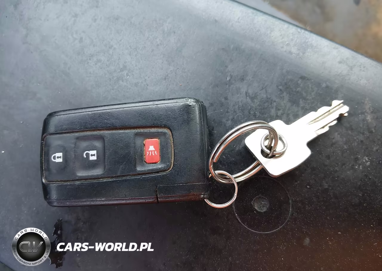 2008 Toyota Prius Standard VIN:JTDKB20U183418871 - 11