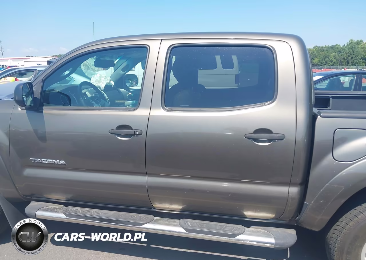 2010 Toyota Tacoma Prerunner V6 VIN:3TMJU4GN5AM093940 - 14