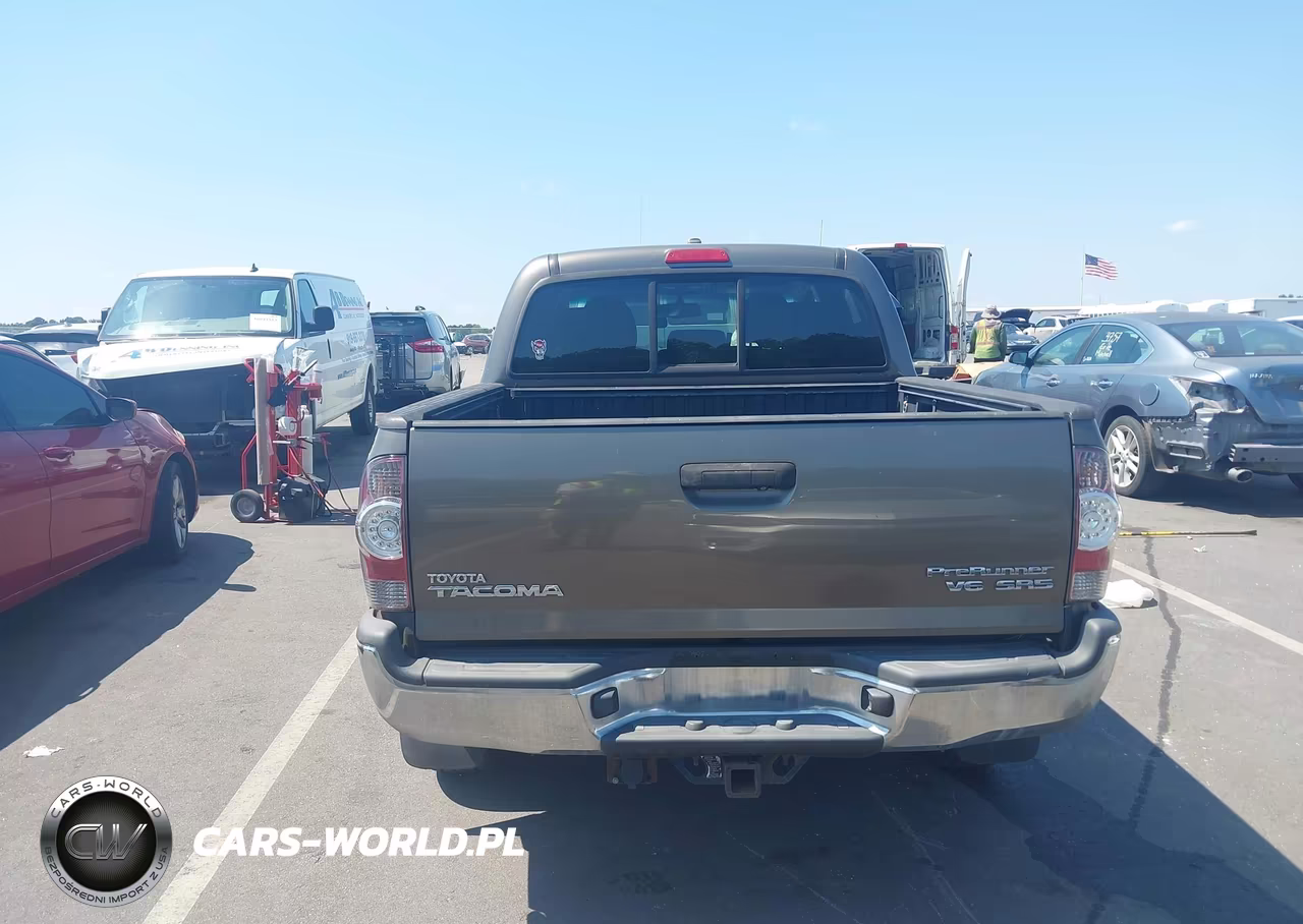 2010 Toyota Tacoma Prerunner V6 VIN:3TMJU4GN5AM093940 - 16