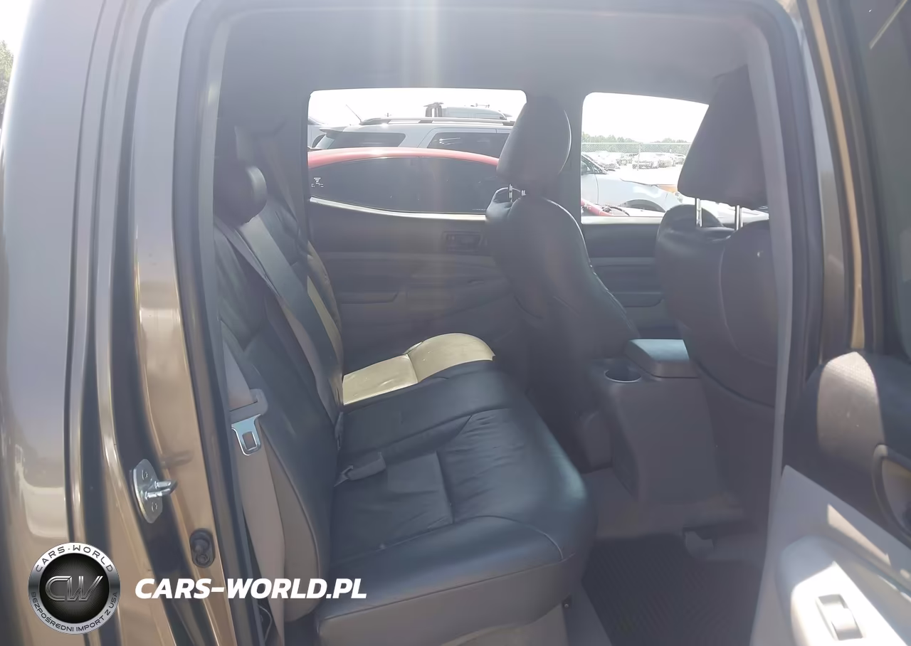 2010 Toyota Tacoma Prerunner V6 VIN:3TMJU4GN5AM093940 - 8