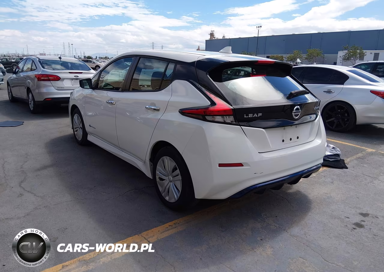 2019 Nissan Leaf S VIN:1N4AZ1CP6KC318110 - 3