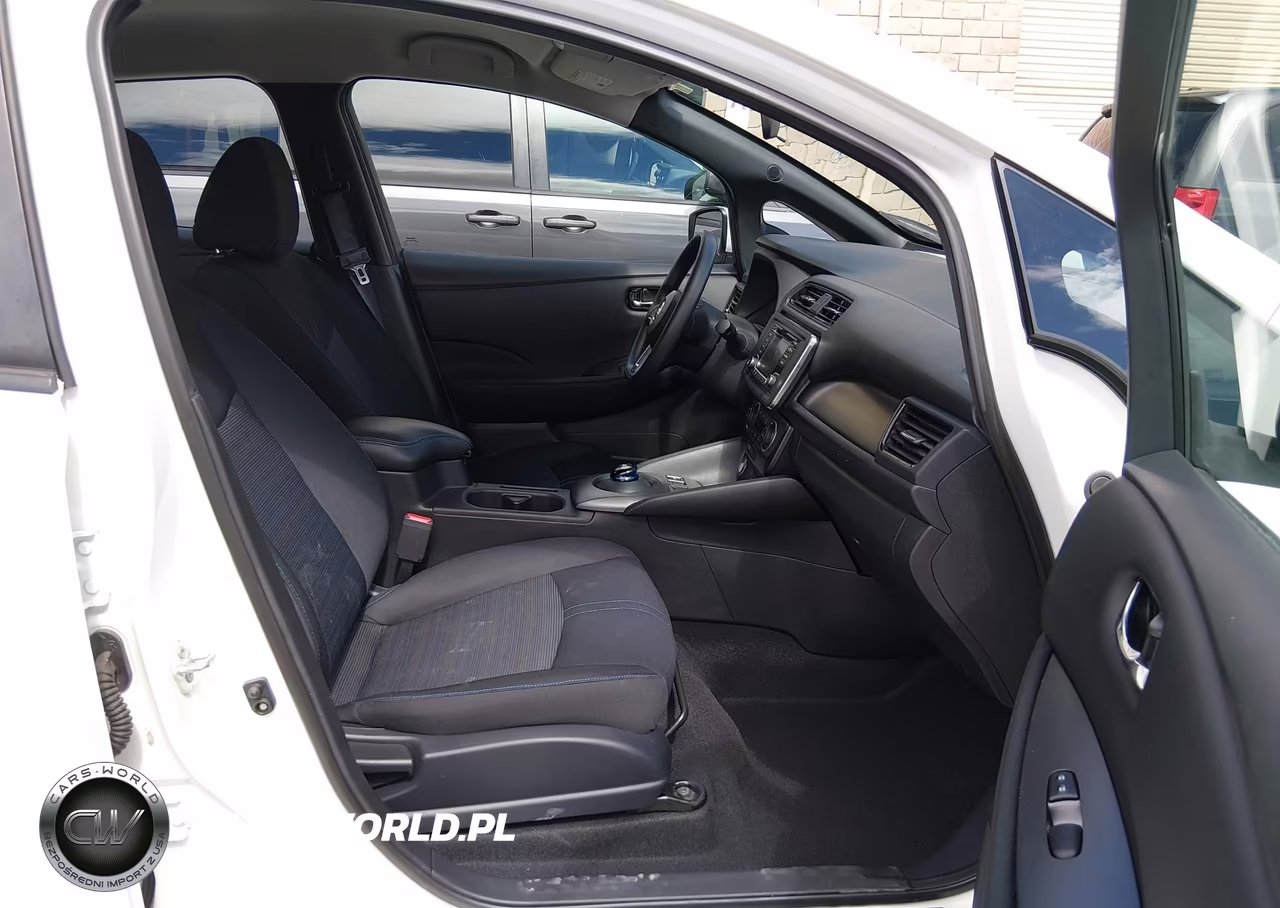 2019 Nissan Leaf S VIN:1N4AZ1CP6KC318110 - 5
