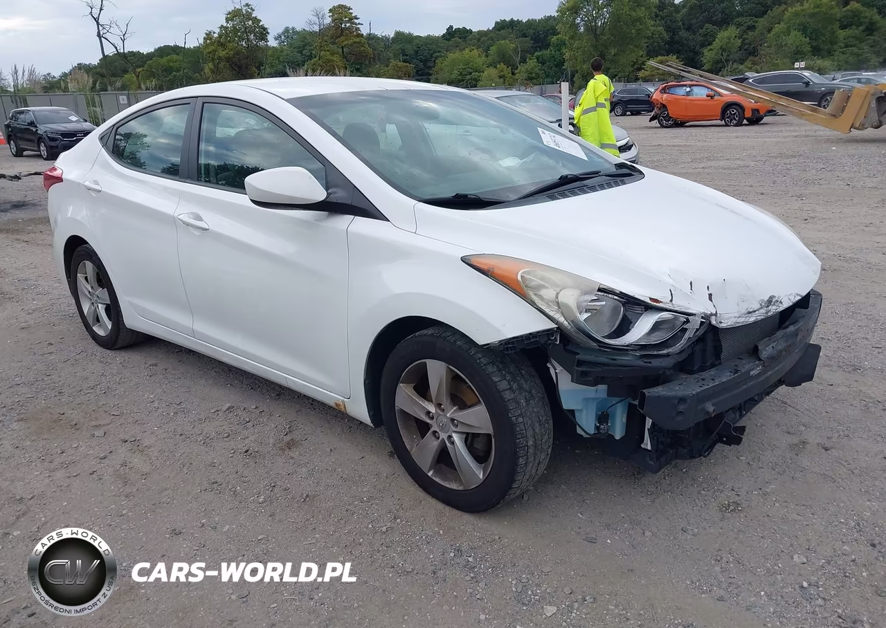 2013 Hyundai Elantra Gls