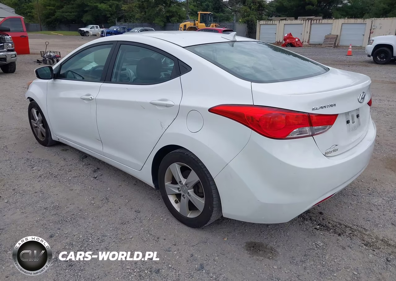 2013 Hyundai Elantra Gls VIN:5NPDH4AE6DH451115 - 3
