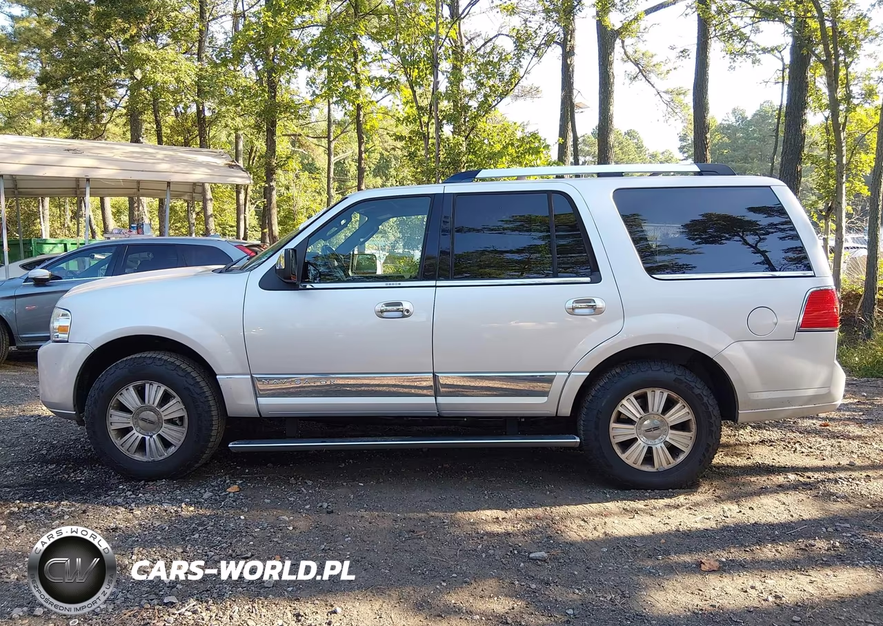 2014 Lincoln Navigator VIN:5LMJJ2J51EEL02598 - 14