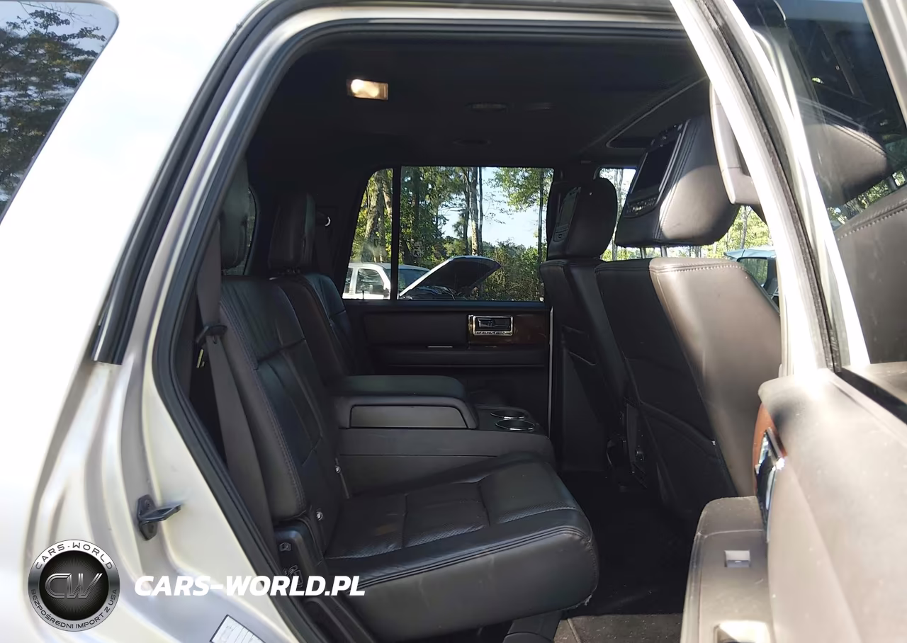 2014 Lincoln Navigator VIN:5LMJJ2J51EEL02598 - 8