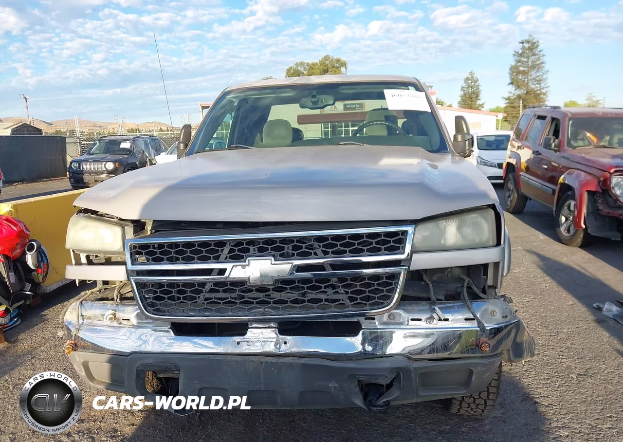 2005 Chevrolet Silverado 2500Hd Ls VIN:1GCHK29U95E233481 - 14