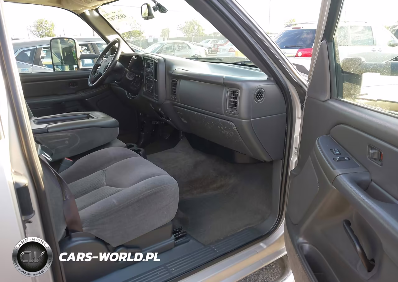 2005 Chevrolet Silverado 2500Hd Ls VIN:1GCHK29U95E233481 - 5