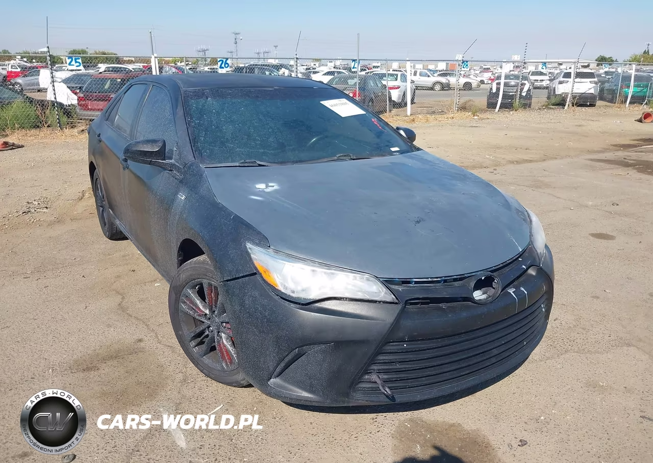 2017 Toyota Camry Hybrid Xle
