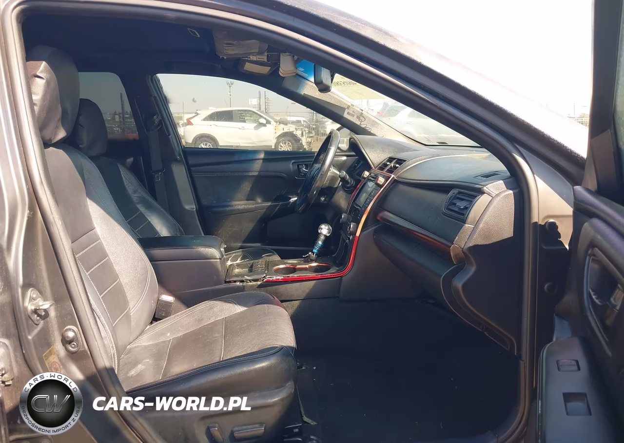 2017 Toyota Camry Hybrid Xle VIN:4T1BD1FK8HU218439 - 5