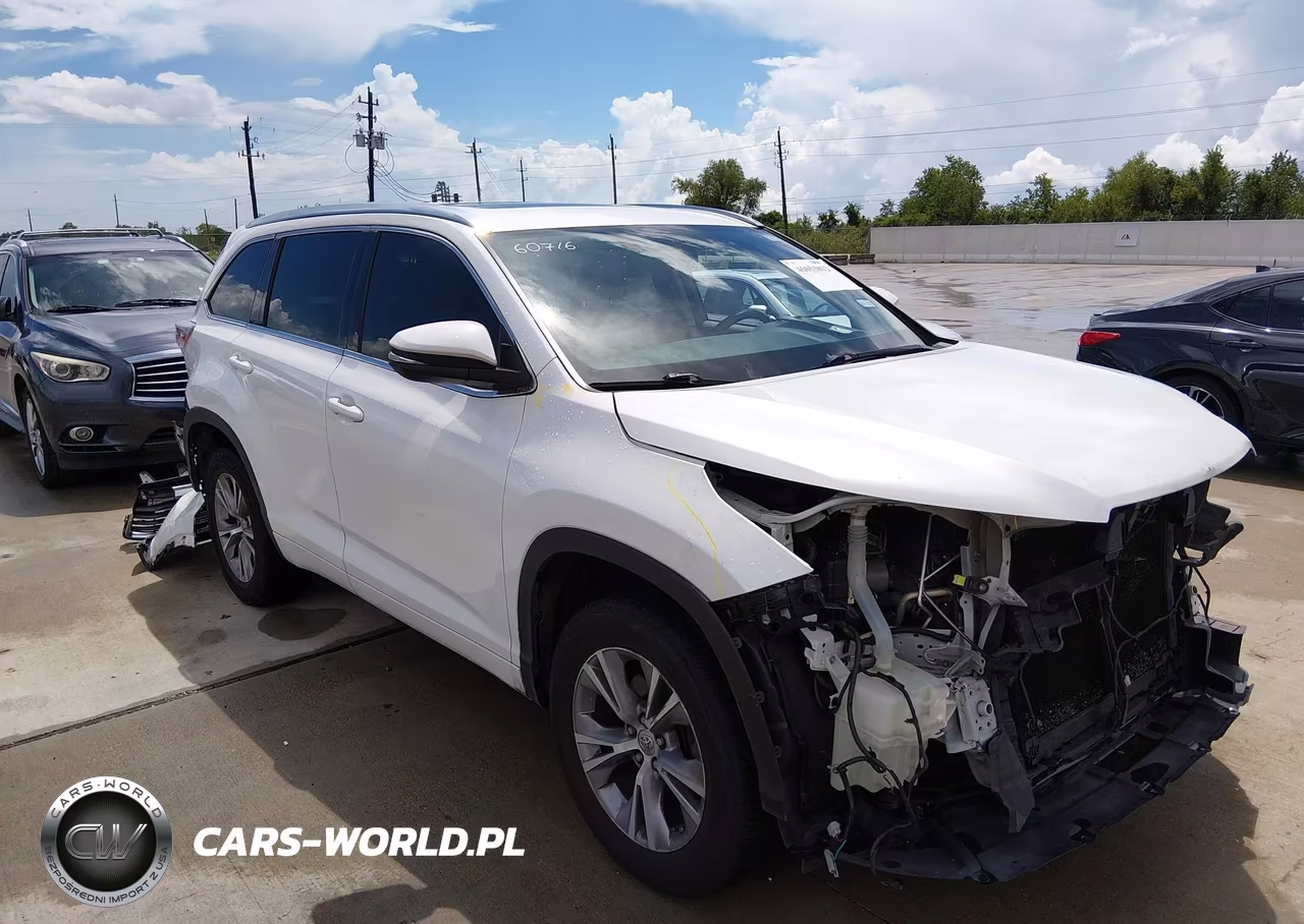 2015 Toyota Highlander Xle V6 VIN:5TDKKRFH2FS073283 - 1