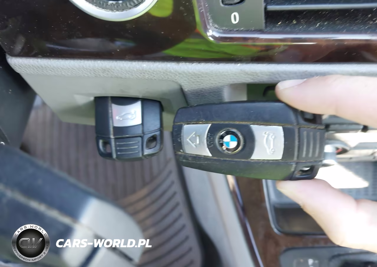 2011 BMW 328I xDrive VIN:WBAPK7C50BF084973 - 11