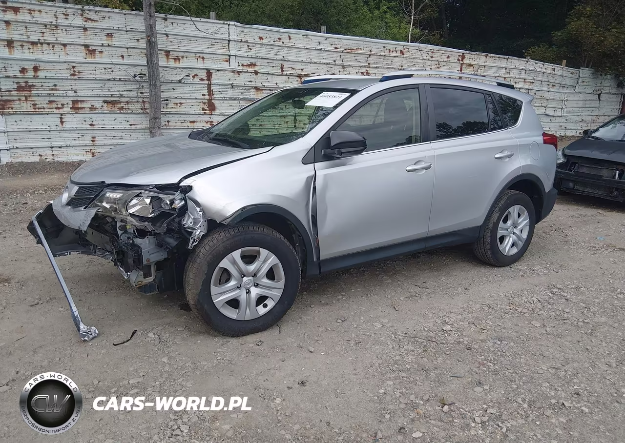 2015 Toyota Rav4 Le VIN:JTMBFREV6FD146825 - 2