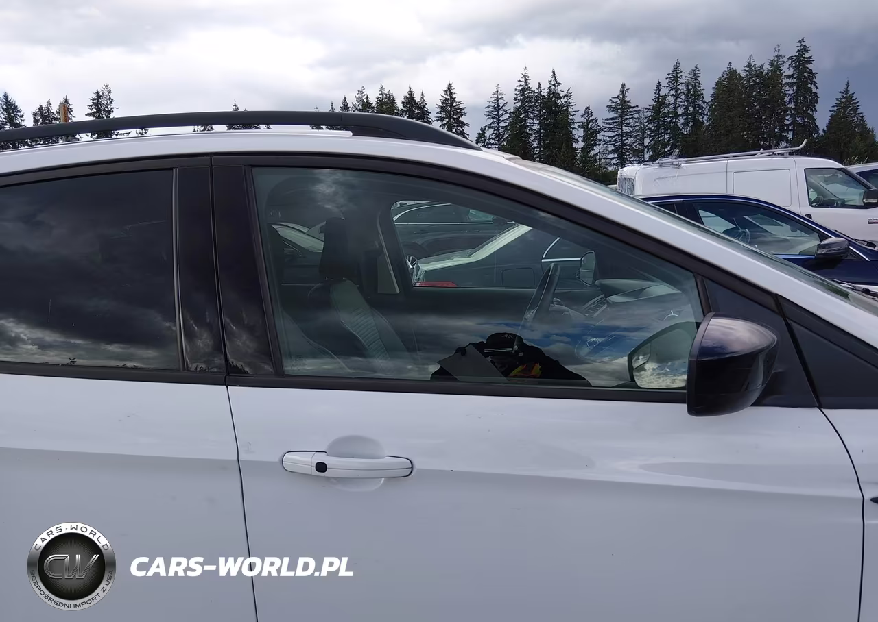2019 Ford Escape Se VIN:1FMCU9GD7KUC06051 - 13