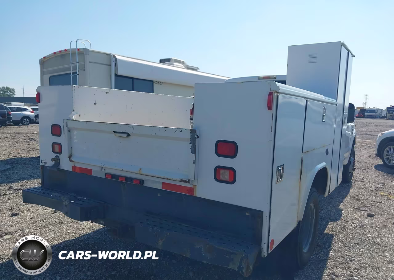 2009 Ford F-350 Chassis Lariat-Xl-Xlt VIN:1FDWX37R09EA21759 - 4