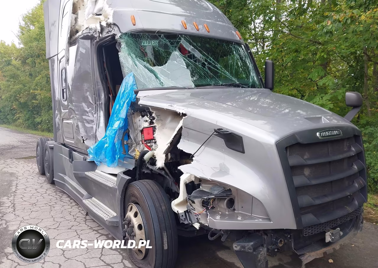 2021 Freightliner Cascadia 126