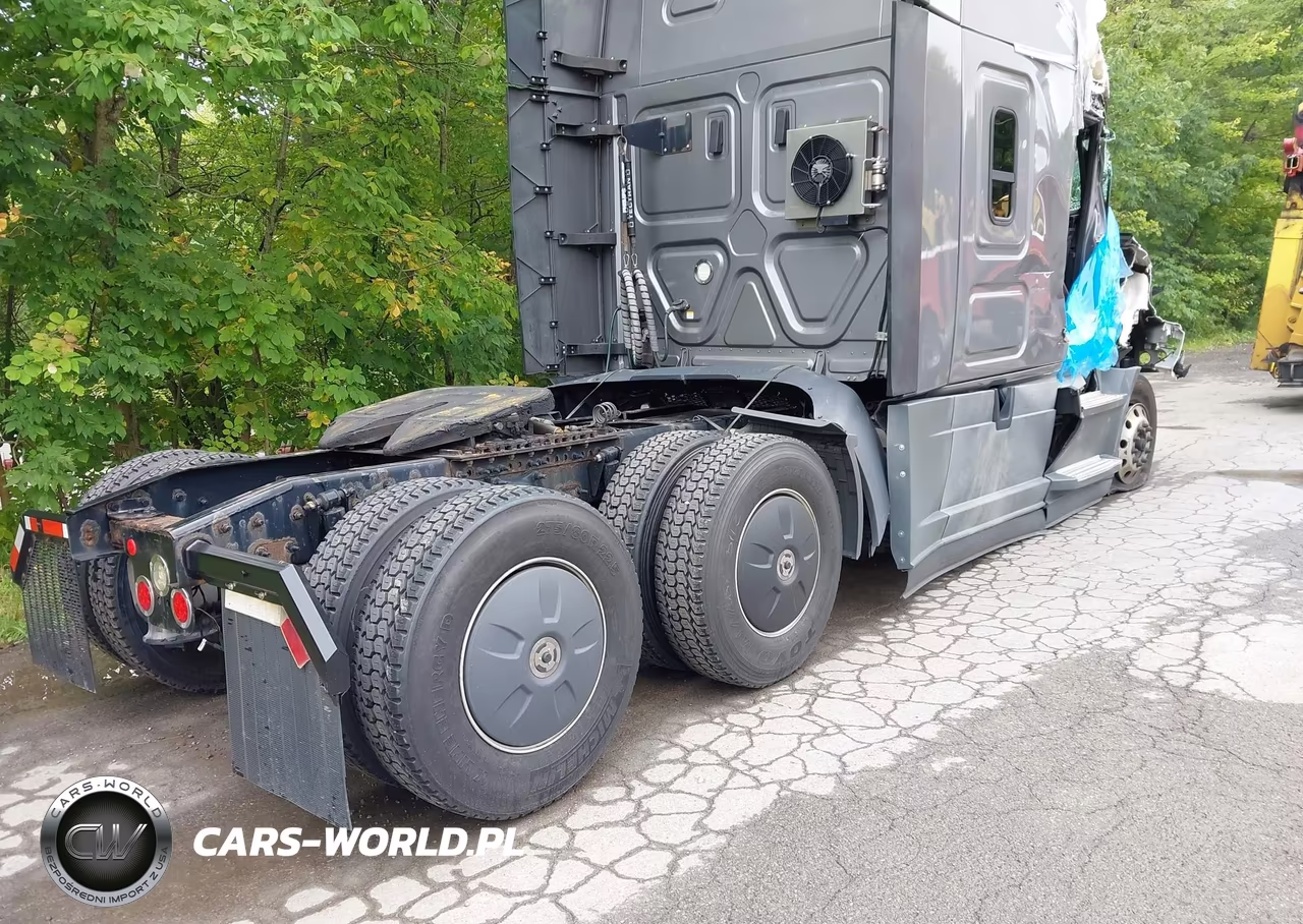 2021 Freightliner Cascadia 126 VIN:3AKJHHDR7MSMH3962 - 4