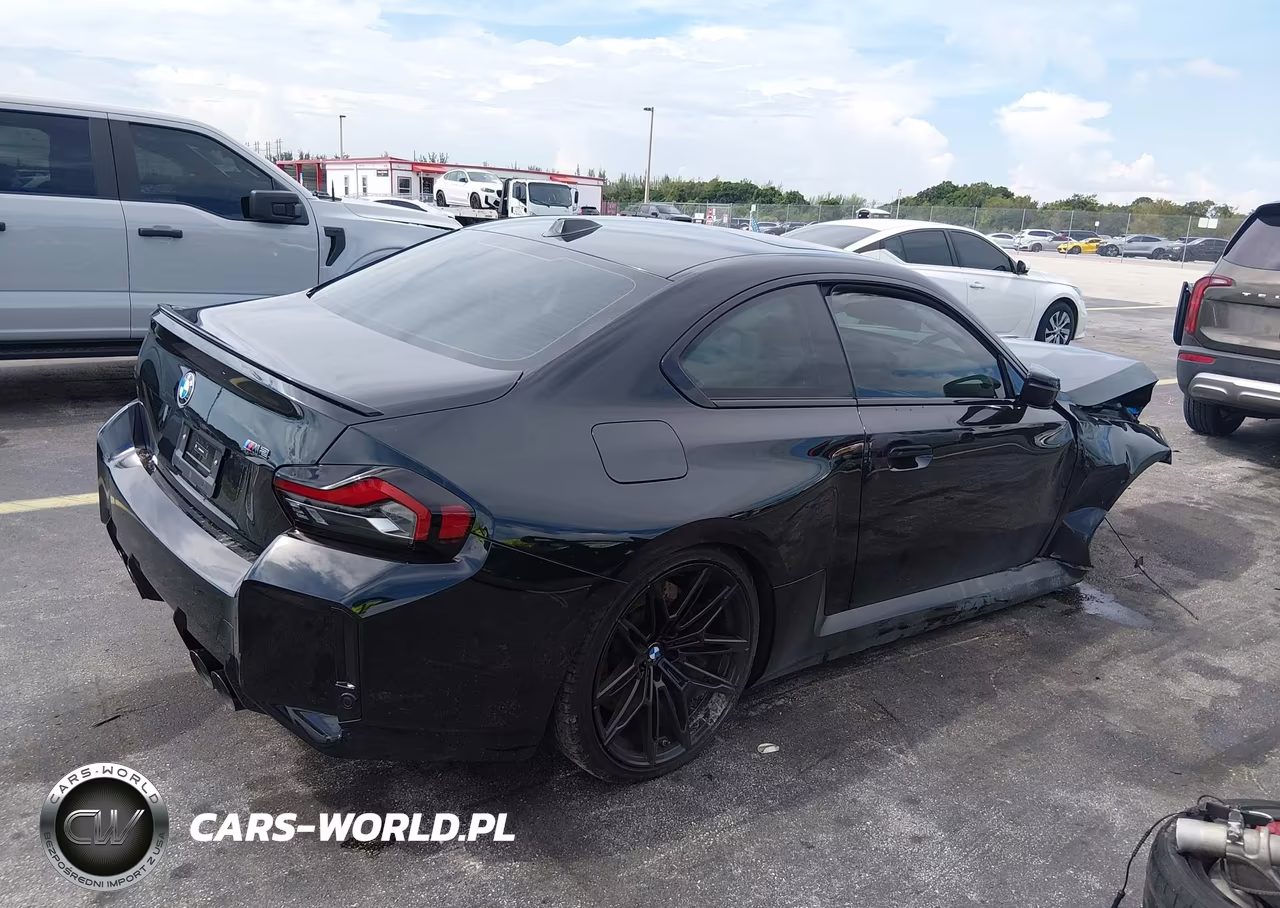 2025 BMW M2 VIN:3MF23DM03S8F80903 - 4