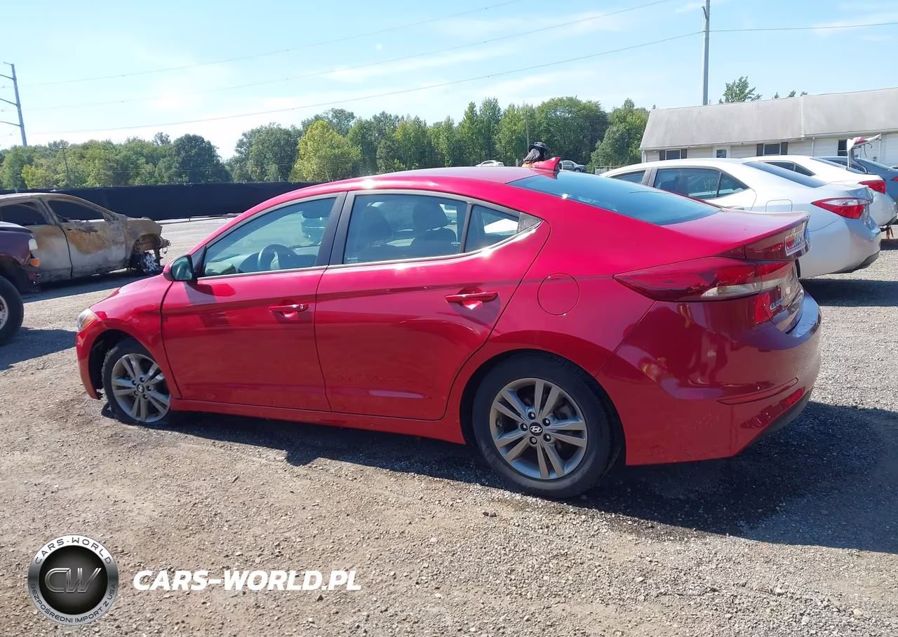 2018 Hyundai Elantra Value Edition VIN:5NPD84LF7JH319370 - 14