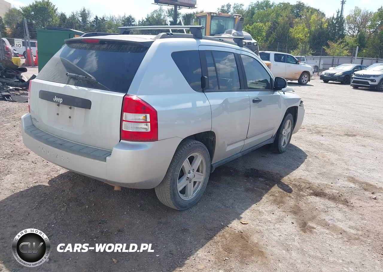 2009 Jeep Compass Sport VIN:1J4FT47B09D123927 - 4