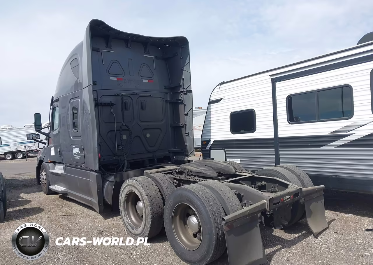 2021 Freightliner New Cascadia 126 VIN:3AKJHHDR7MSMF1072 - 3