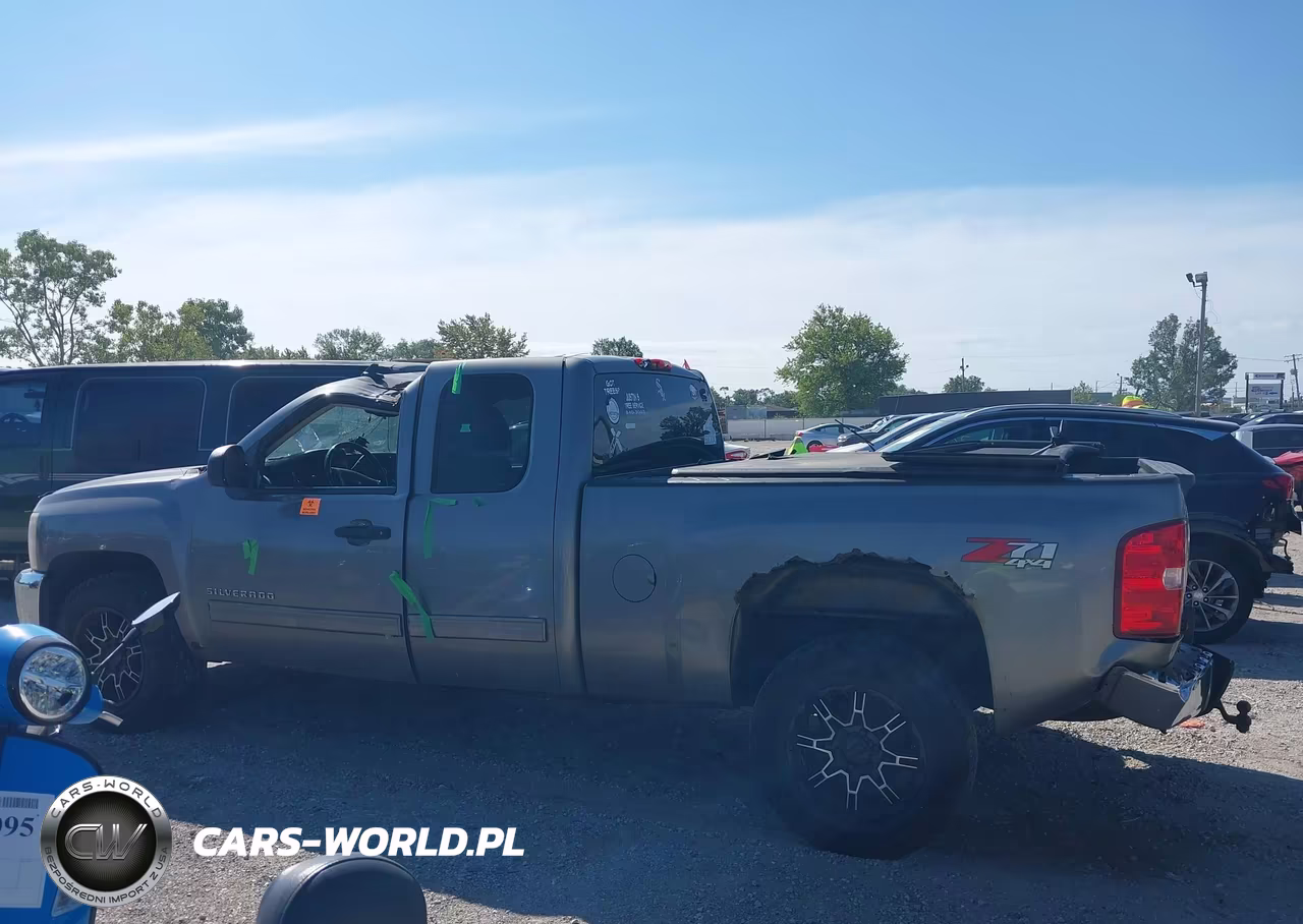 2013 Chevrolet Silverado 1500 Lt VIN:1GCRKSE72DZ330310 - 14