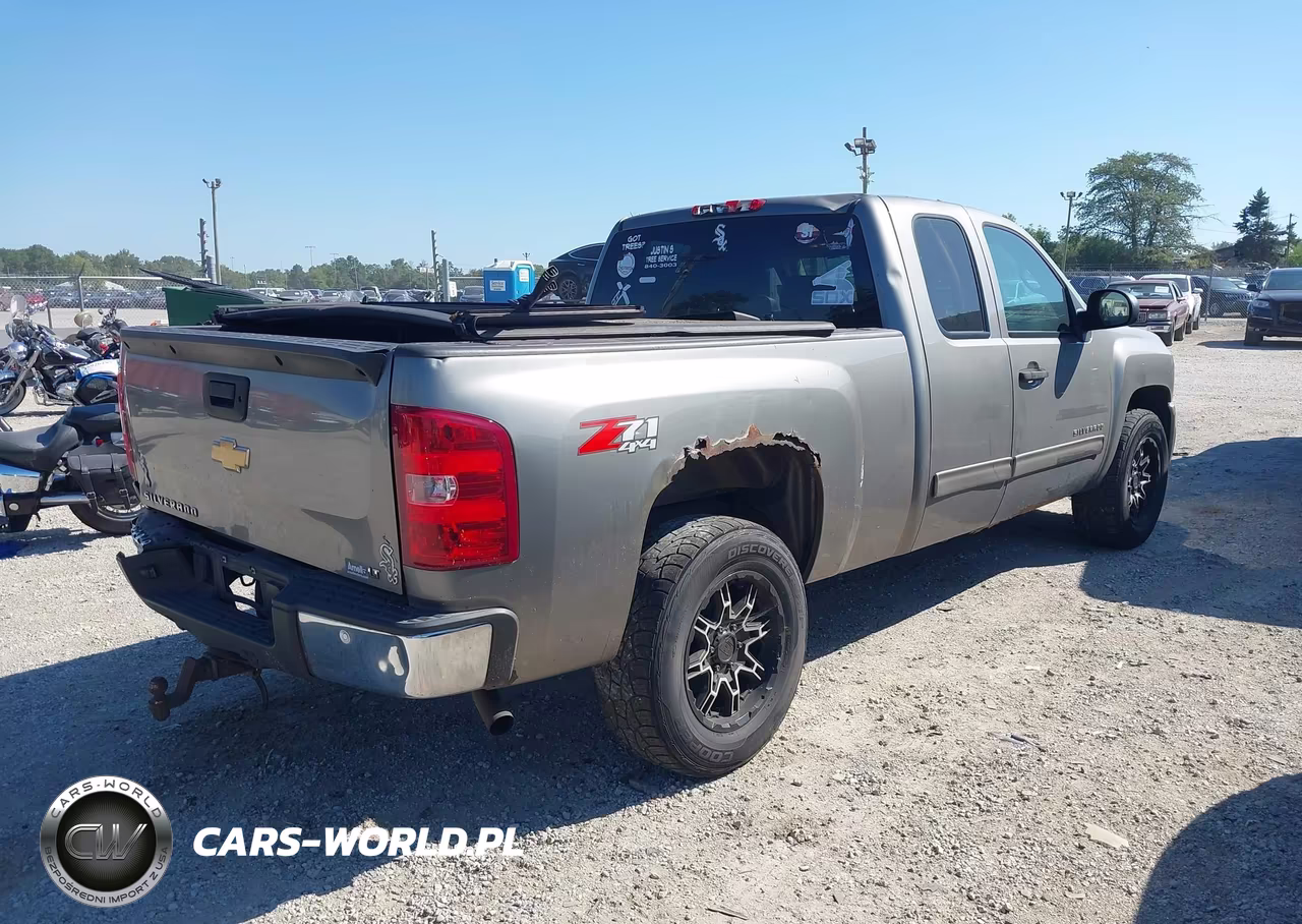 2013 Chevrolet Silverado 1500 Lt VIN:1GCRKSE72DZ330310 - 4