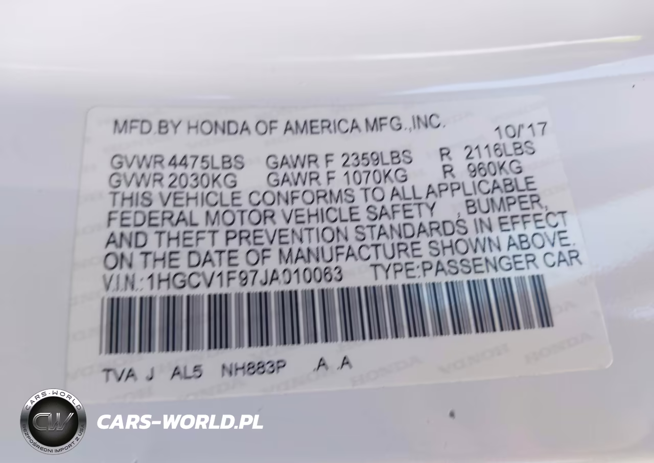 2018 Honda Accord Touring VIN:1HGCV1F97JA010063 - 9