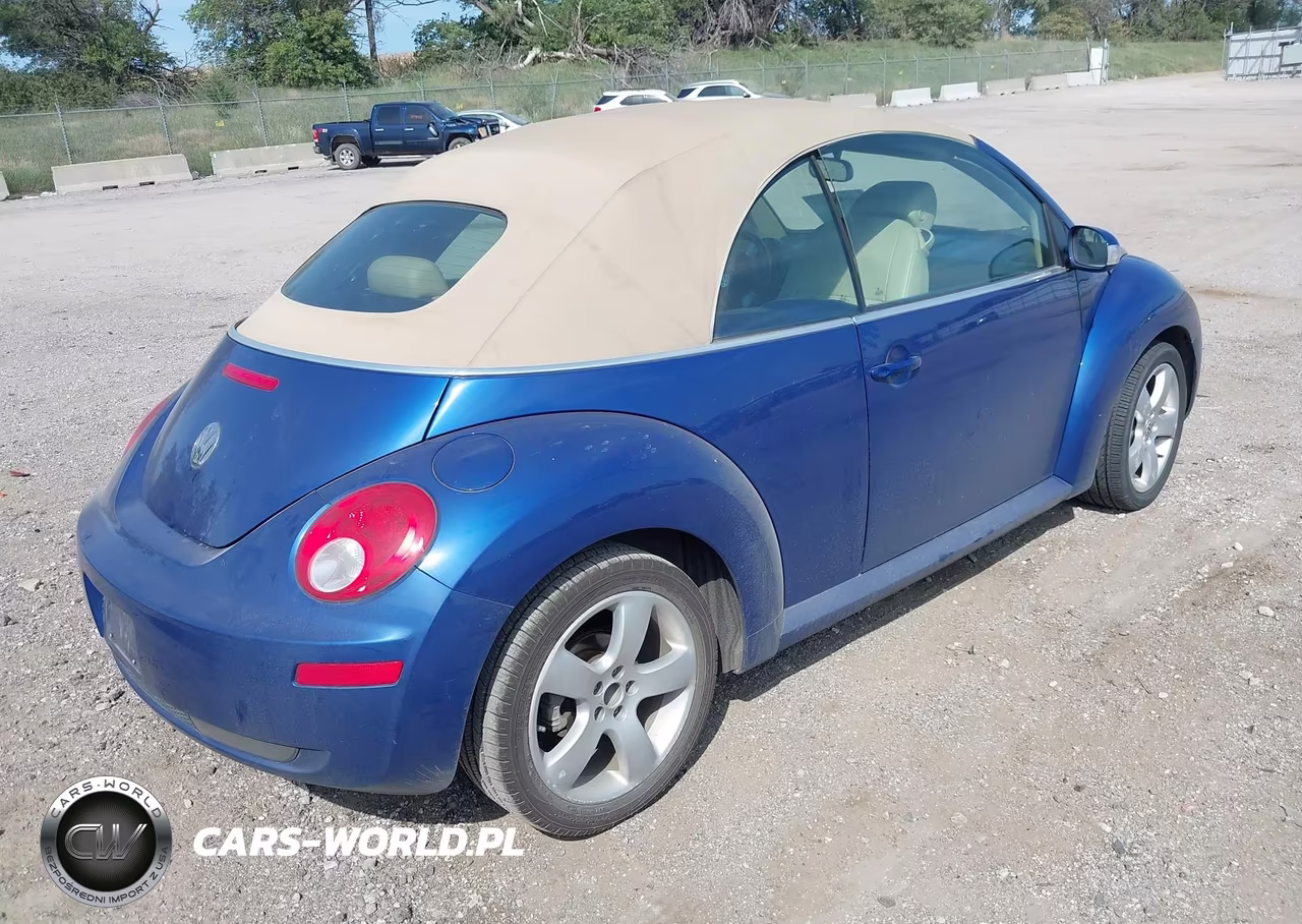 2007 Volkswagen New Beetle 2.5 VIN:3VWSF31Y47M402847 - 4