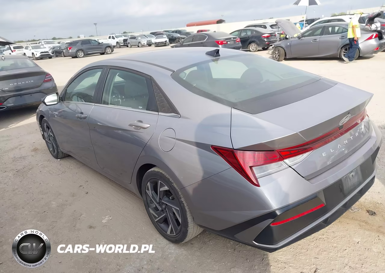 2025 Hyundai Elantra Sel Convenience VIN:KMHLS4DG6SU035929 - 3