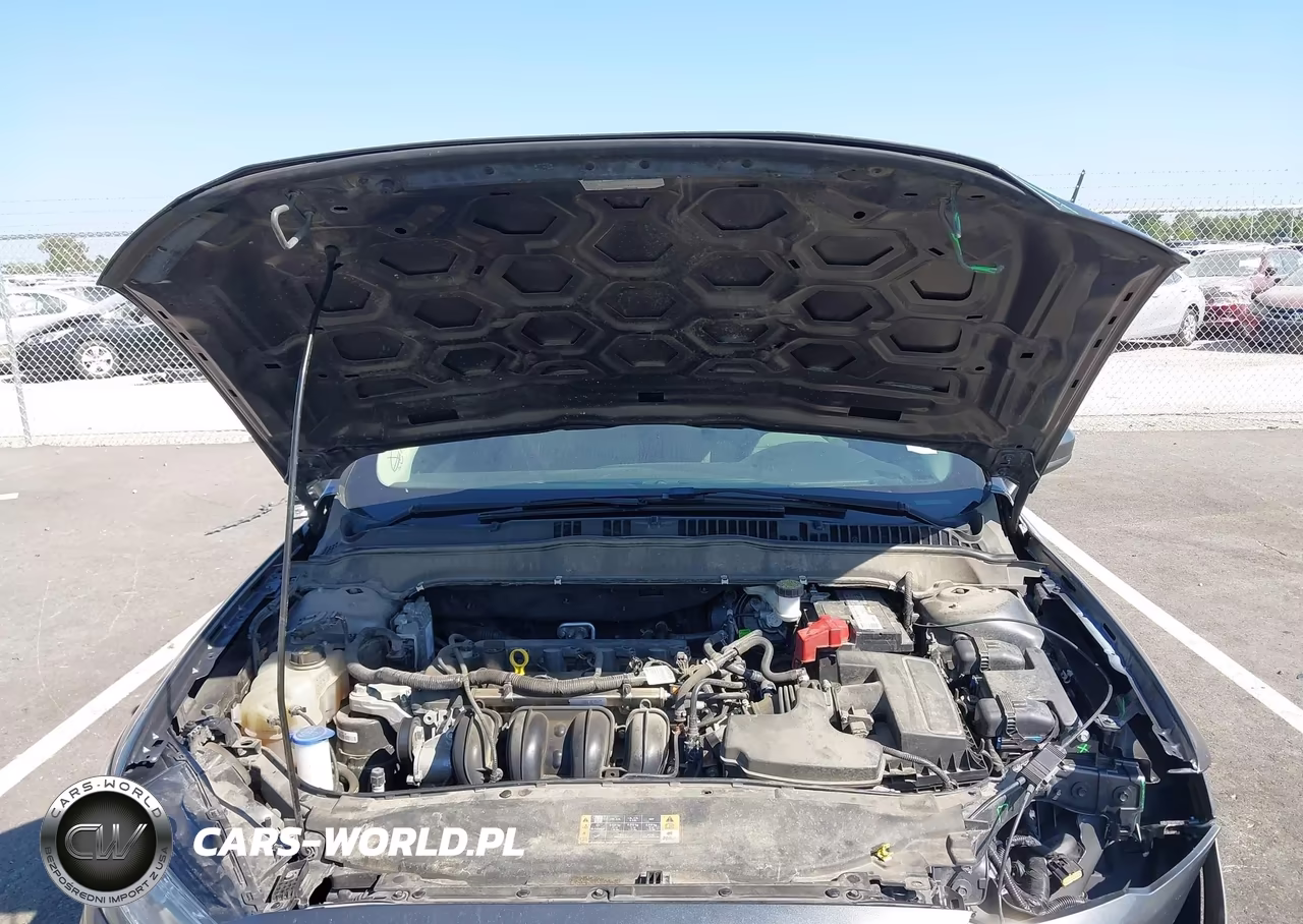 2020 Ford Fusion S VIN:3FA6P0G72LR252514 - 10
