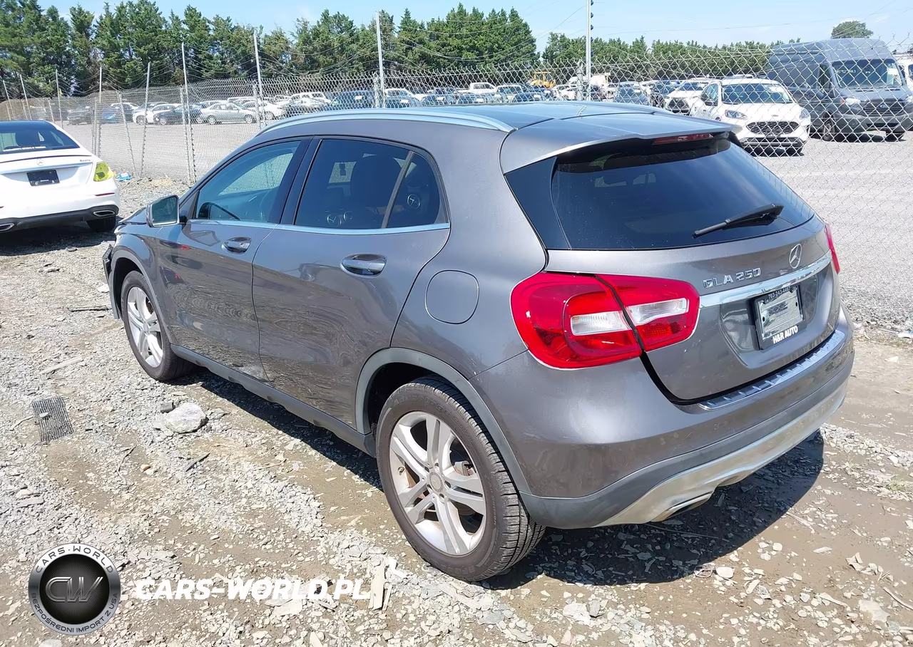 2015 Mercedes-Benz Gla 250 VIN:WDCTG4EB2FJ121121 - 3
