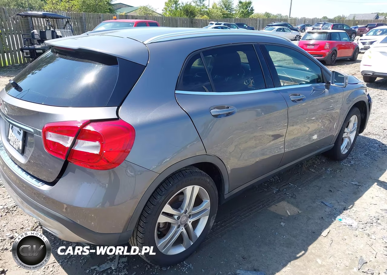 2015 Mercedes-Benz Gla 250 VIN:WDCTG4EB2FJ121121 - 4