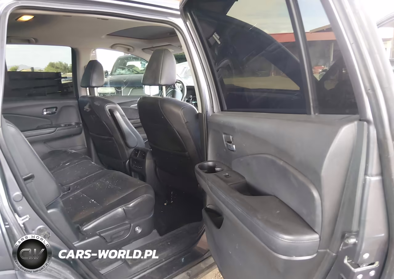 2018 Honda Pilot Ex-L VIN:5FNYF5H51JB004995 - 8