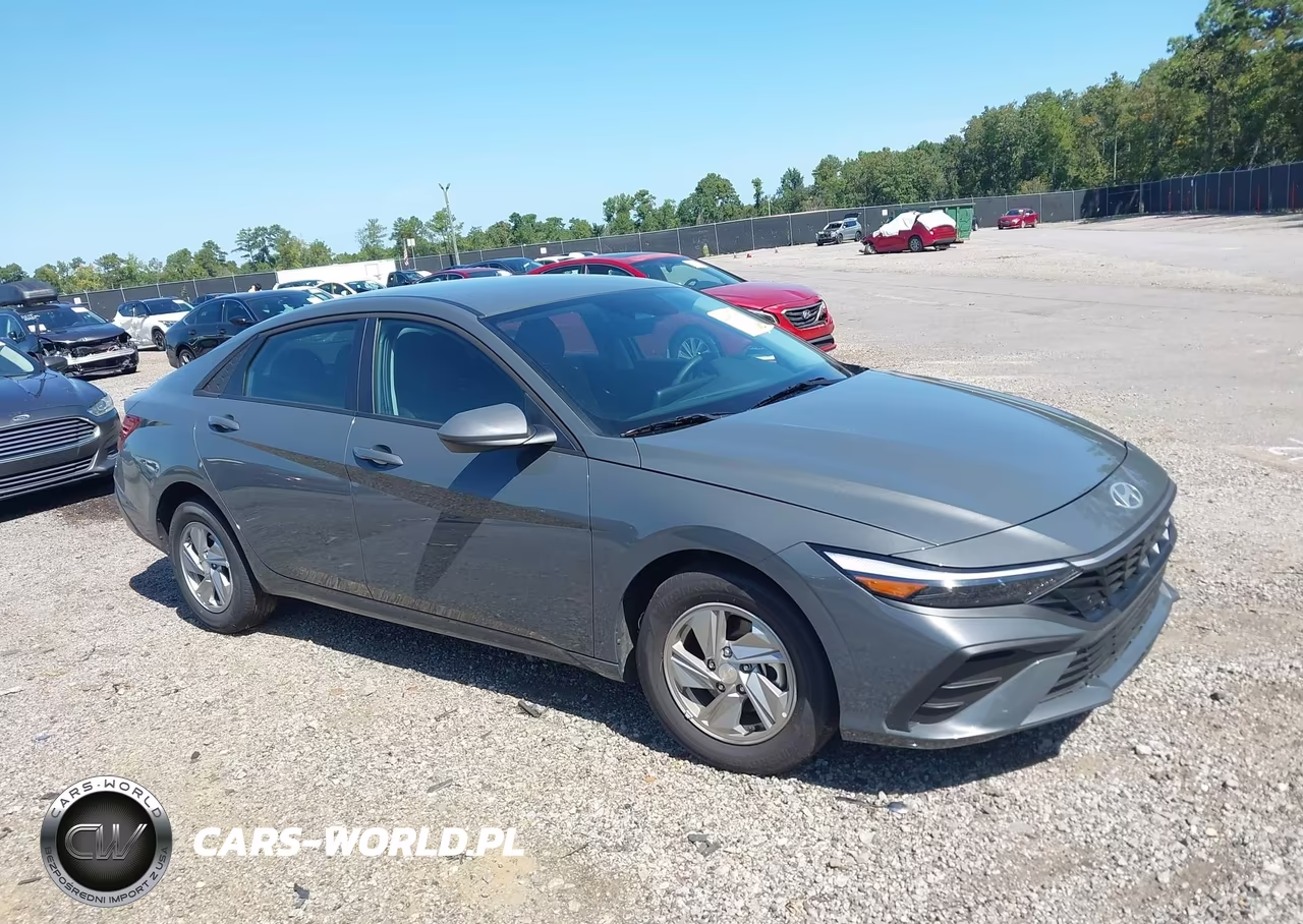 2026 Hyundai Elantra Se