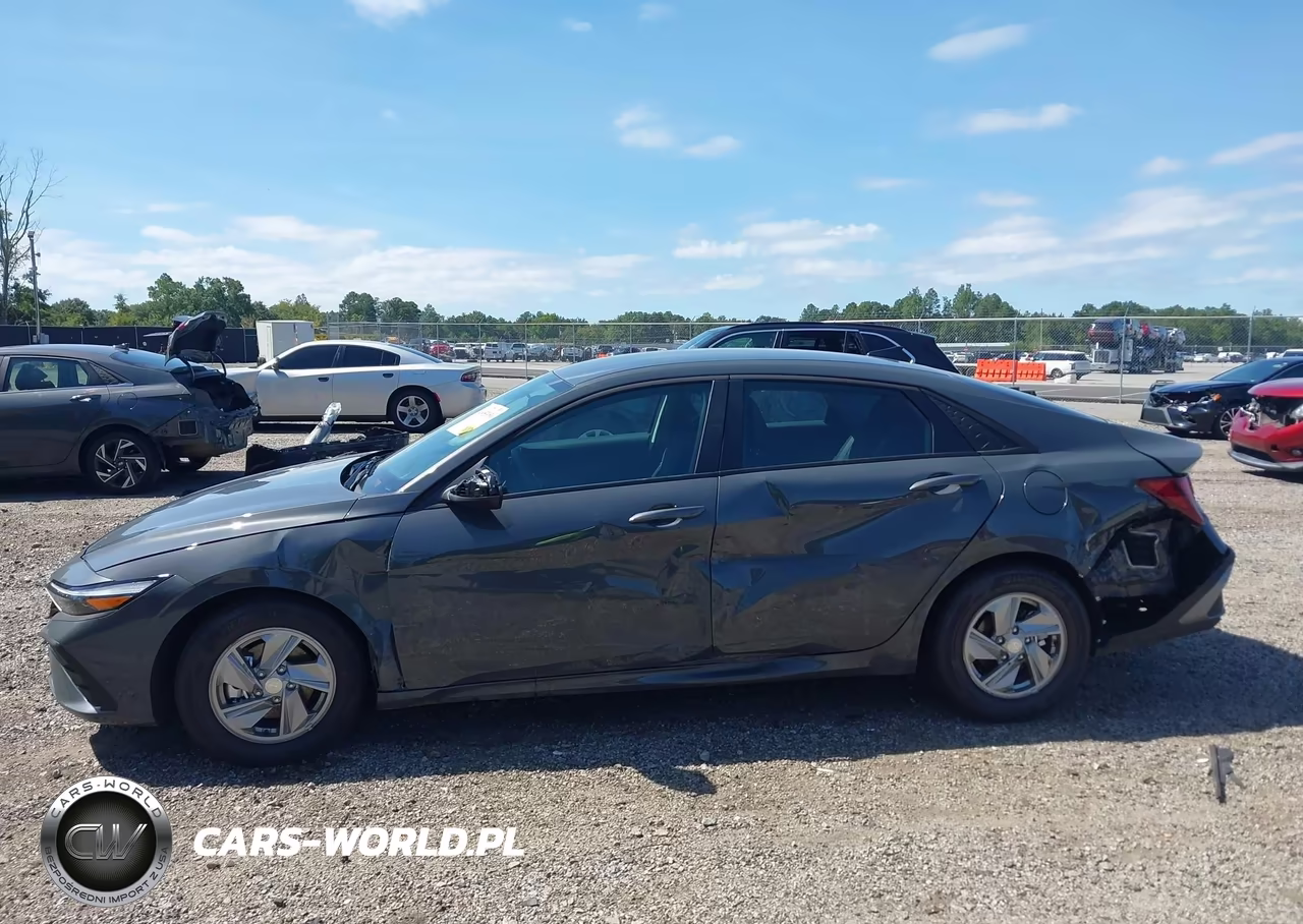 2026 Hyundai Elantra Se VIN:KMHLL4DG5TU248871 - 14