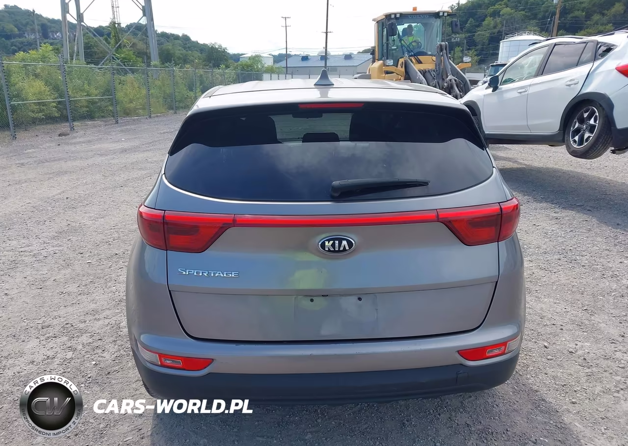 2018 Kia Sportage Lx VIN:KNDPMCACXJ7304989 - 17