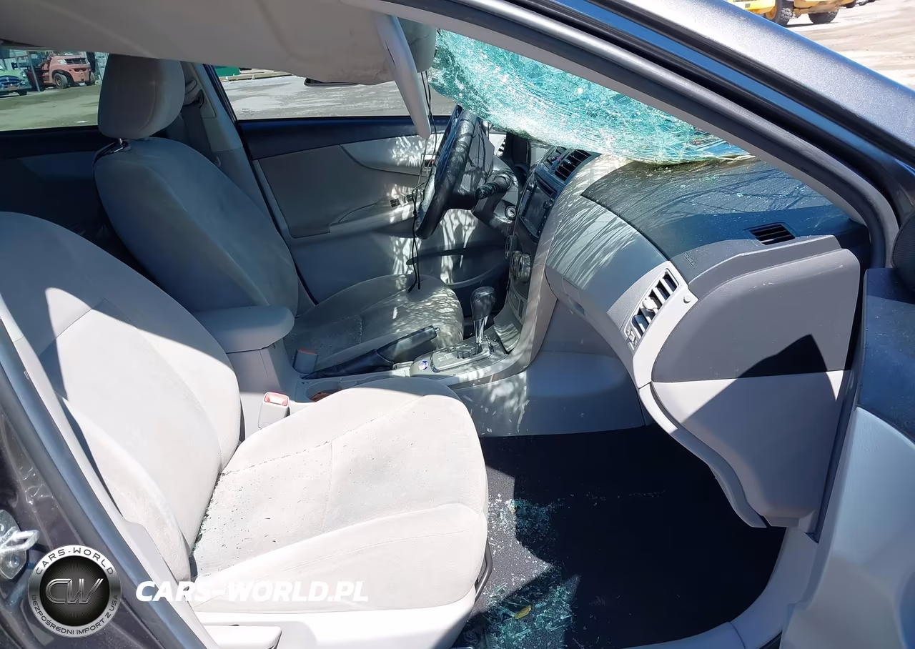 2013 Toyota Corolla Le VIN:5YFBU4EEXDP225109 - 5