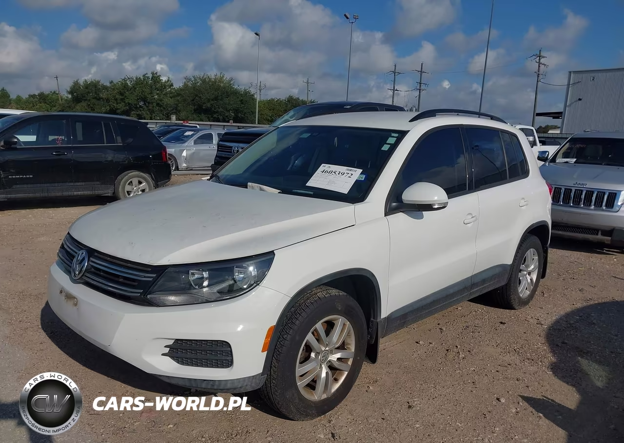 2017 Volkswagen Tiguan 2.0T-2.0T S VIN:WVGAV7AX2HK011555 - 2