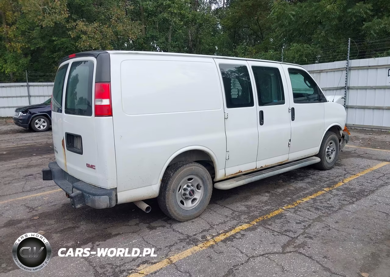 2017 GMC Savana 2500 Work Van VIN:1GTW7AFF9H1911893 - 4