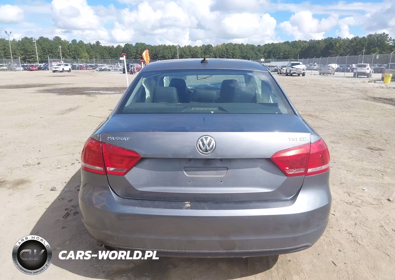2014 Volkswagen Passat 1.8T Se VIN:1VWBS7A38EC055142 - 17