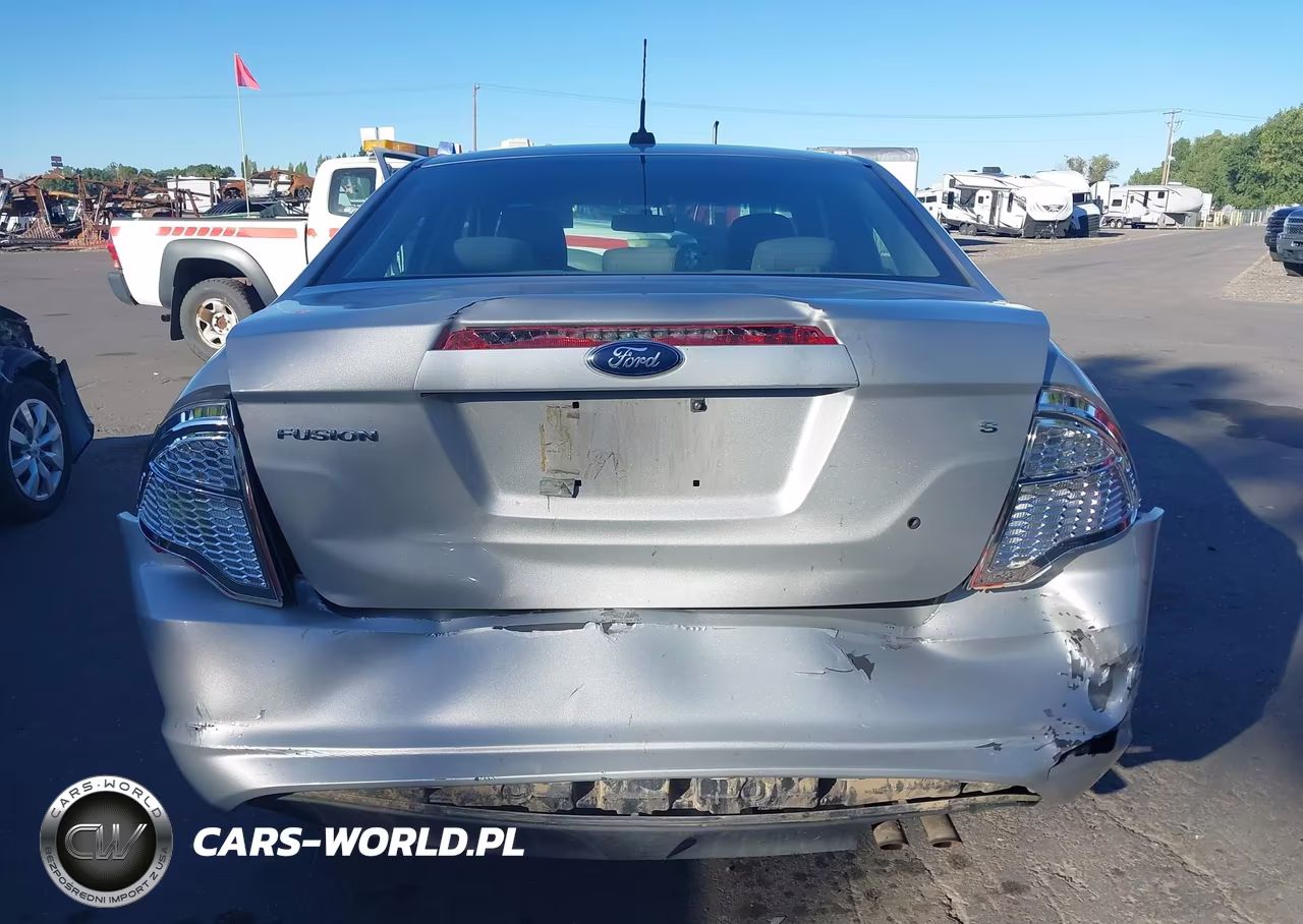 2010 Ford Fusion S VIN:3FAHP0GA4AR340255 - 16