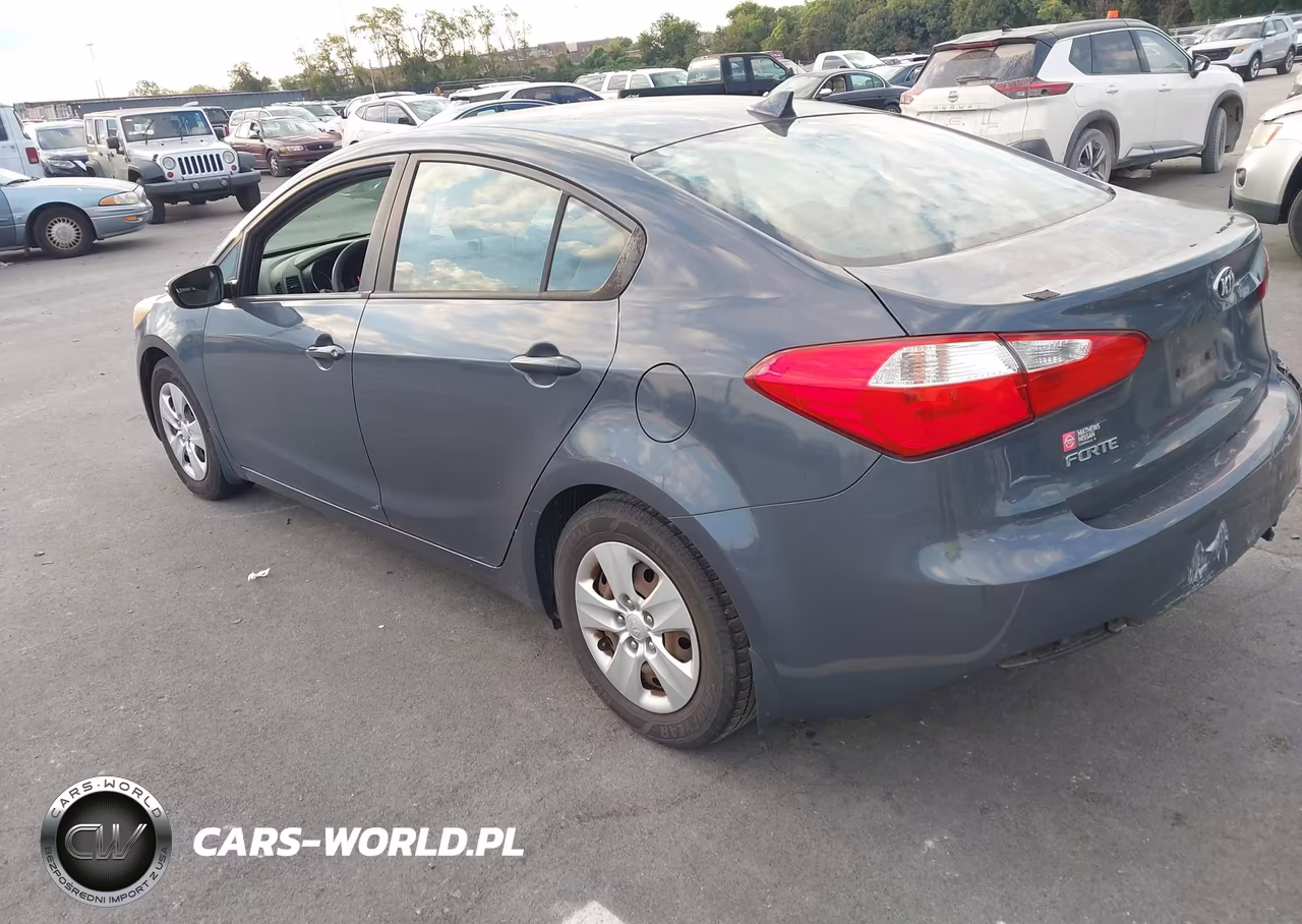 2016 Kia Forte Lx VIN:KNAFX4A68G5551724 - 3