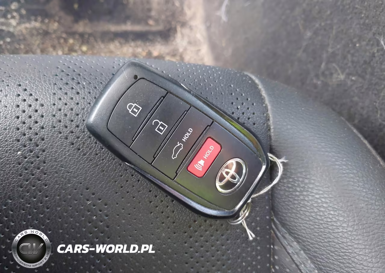 2025 Toyota Camry Xse VIN:4T1DBADK1SU031942 - 11