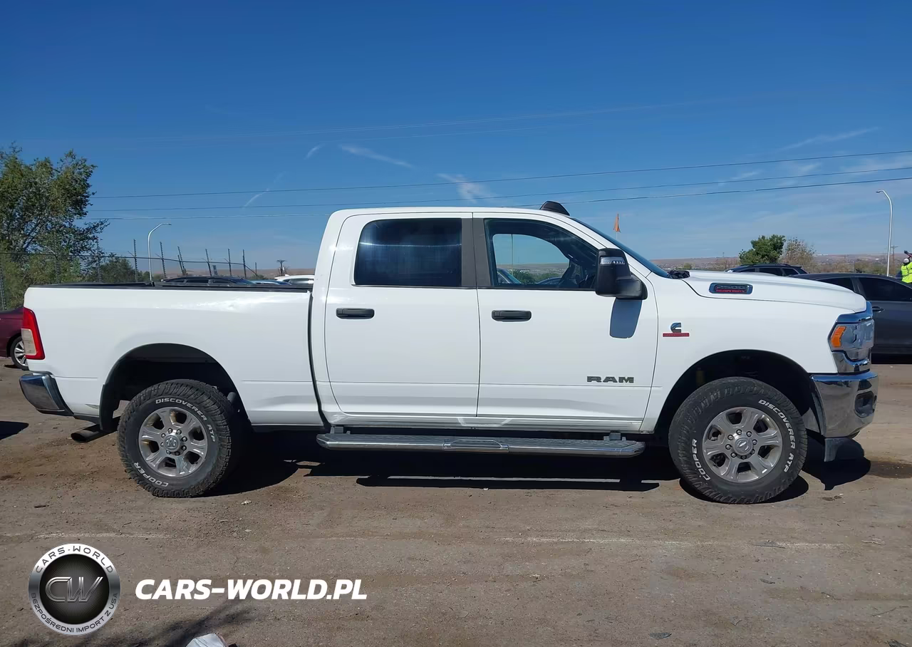 2024 Ram 2500 Big Horn 4X4 6'4 Box VIN:3C6UR5DL0RG100785 - 13